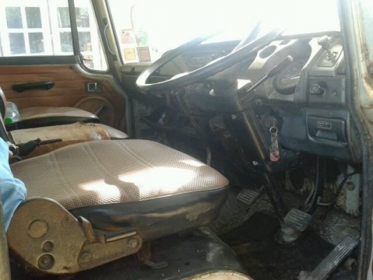 ขาย6ล้อดั้ม HINO KL