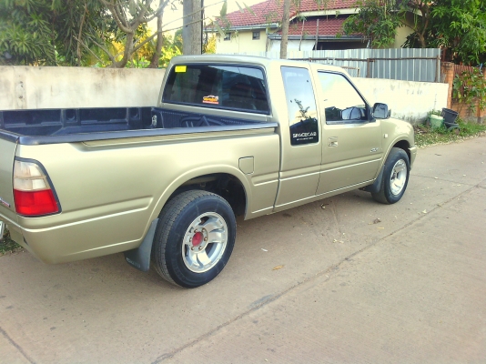 ขาย อีชุชุ ดาก้อนอายแคป Slx ปี2001 คัดชีสวย แอร์เย็น ล้อแมก แมคลายเนอ สีสวย เครื่องเล่น DVD