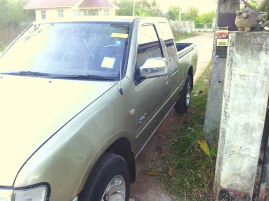 ขาย อีชุชุ ดาก้อนอายแคป Slx ปี2001 คัดชีสวย แอร์เย็น ล้อแมก แมคลายเนอ สีสวย เครื่องเล่น DVD