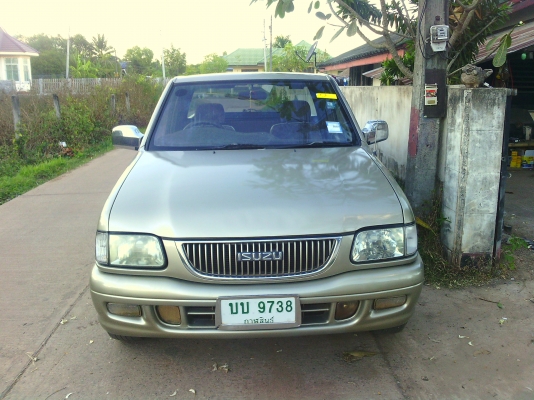 ขาย อีชุชุ ดาก้อนอายแคป Slx ปี2001 คัดชีสวย แอร์เย็น ล้อแมก แมคลายเนอ สีสวย เครื่องเล่น DVD