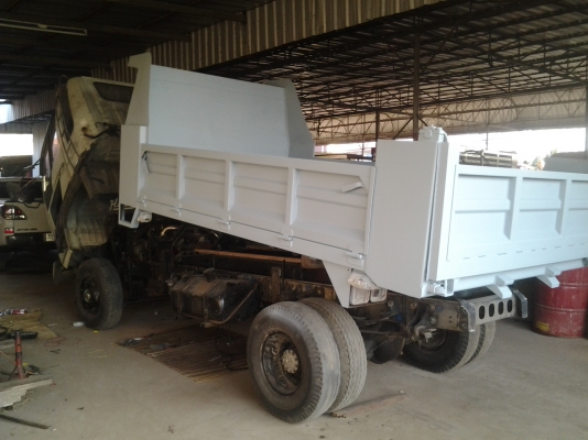 หกล้อดั้ม hino หัวสิง ต่อใหม่ สภาพยังไม่ทำสี ลูกค้าใจร้อนขอรับรถไปใช้งานก่อนเลย ลูกค้าจะไปทำสีเอง ราคานี้พร้อมทะเบียน เขียนแบบ