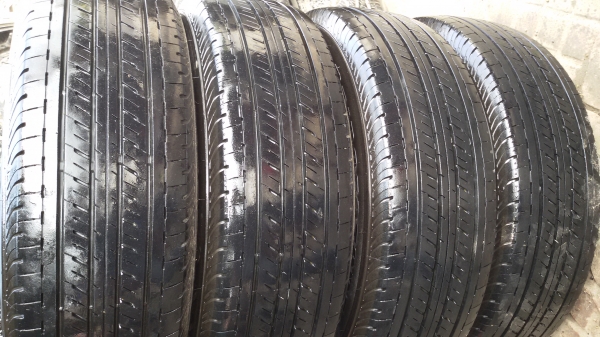 ขายล้อขอบ16 5รู114พร้อมยาง215 65 16ปี13ชุดละ9500
