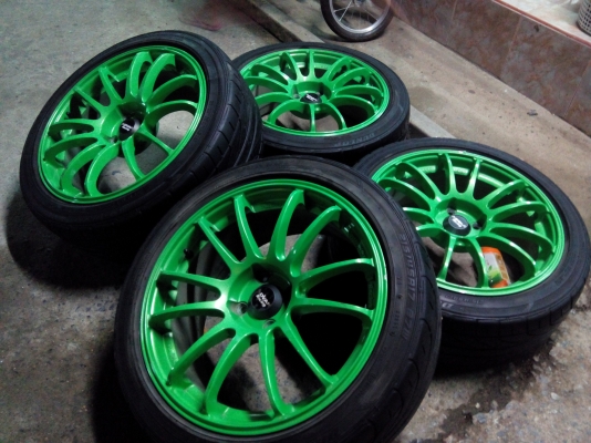 สีโดนๆADVAN 17 4รู100et40 กว้าง7.5ไม่มี ซ่อมมีรอบางนิดพร้อมยางDUNLOP DZ101 ดอกยาง85\%215-45-17 ปี11