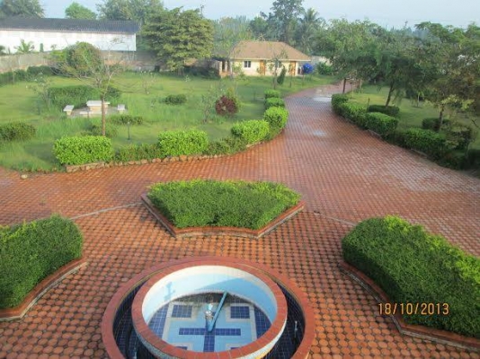 ขายคฤหาสน์หรู พุทธมลฑลสาย 5 บนพื้นที่ 3 ไร่