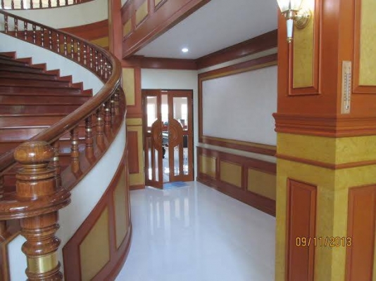 ขายคฤหาสน์หรู พุทธมลฑลสาย 5 บนพื้นที่ 3 ไร่