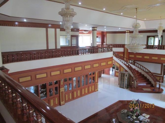 ขายคฤหาสน์หรู พุทธมลฑลสาย 5 บนพื้นที่ 3 ไร่