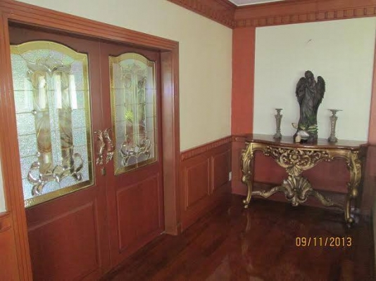 ขายคฤหาสน์หรู พุทธมลฑลสาย 5 บนพื้นที่ 3 ไร่