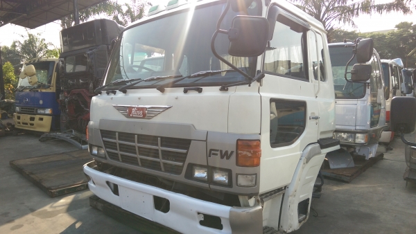 หัวเก๋ง hino sumo 3 ใบปัด ตรงสเปกบ้านเรา ตัดติดพร้อมครัทซี หัวเก๋ง hino sumo 3 ใบปัด ตรงสเปกบ้านเรา ตัดติดพร้อมครัทซี