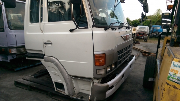 หัวเก๋ง hino sumo 3 ใบปัด ตรงสเปกบ้านเรา ตัดติดพร้อมครัทซี หัวเก๋ง hino sumo 3 ใบปัด ตรงสเปกบ้านเรา ตัดติดพร้อมครัทซี