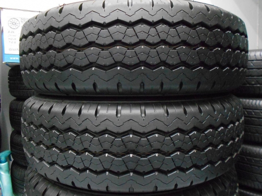 ขายยาง Bridgestone R623 215/70/15 ปี 14 ถอดป้ายแดง 1 ชุด/ใส่ฟรี ส่งฟรีค่ะ
