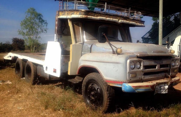 **315,000 บ.ต่อรอง**ขาย10ล้อ1เพลา ท้ายลาดขึ้นแบคโฮ100/120 ISUZU TX วางเครื่อง ROCKY 6BG1-175แรง เครื่อง ฟิตมาใหม่ไม่น่าน แน่นๆ แรงจริง ประหยัด มากครับ เกียร์ดีเข้าง่ายไม่หลุด ช่วงล่างเดิม เพลาเดียวเดิม คัสซีเก็บงานแล้ว แข็งแรงครับ หางขึ้นแบคโฮ สภาพดี พื้น **315,000 บ.ต่อรอง**ขาย10ล้อ1เพลา ท้ายลาดขึ้นแบคโฮ100/120 ISUZU TX วางเครื่อง ROCKY 6BG1-175แรง เครื่อง ฟิตมาใหม่ไม่น่าน แน่นๆ แรงจริง ประหยัด มากครับ เกียร์ดีเข้าง่ายไม่หลุด ช่วงล่างเดิม เพลาเดียวเดิม คัสซีเก็บงานแล้ว แข็งแรงครับ หางขึ้นแบคโฮ สภาพดี พื้น