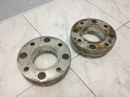 ขายอแดปเตอร์ อลูมิเนียม 4รู114ออก4รู114 หนา1นิ้ว ราคา1500บาท โทร0924462525โส