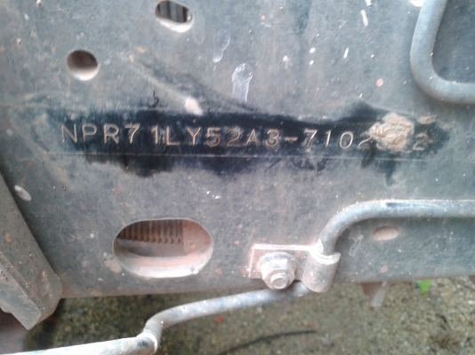 ขายรถบรรทุก6ล้อดั้ม