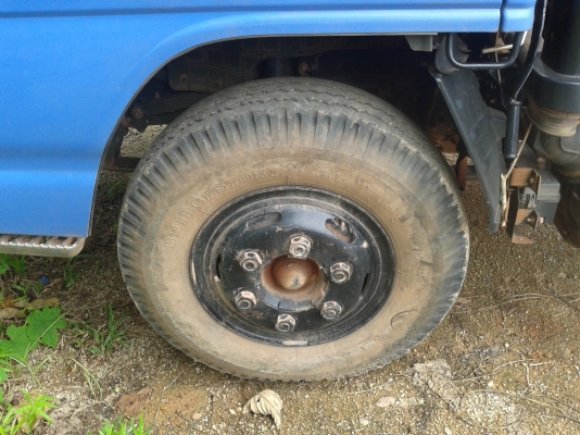 ขายรถบรรทุก6ล้อดั้ม