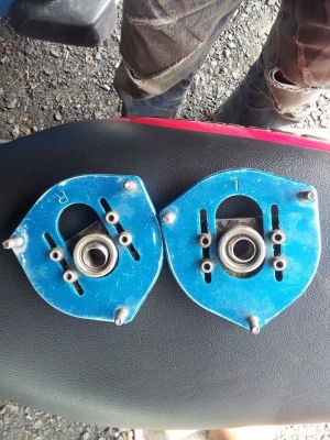 ขาย บอลจ๊อย cusco แท้ 1คู่ สภาพแน่ๆๆ ราคา2500บาท โทร0924462525โส