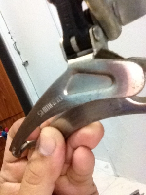 ขายอะไหล่จักรยาน4รายการ 1บังโคน1คู่ 300บ 2คอจุ่ม 200บ 3สับจานหน้าshmano 100บ 4บันได50บ โทร0924462525โส ขายอะไหล่จักรยาน4รายการ 1บังโคน1คู่ 300บ 2คอจุ่ม 200บ 3สับจานหน้าshmano 100บ 4บันได50บ โทร0924462525โส