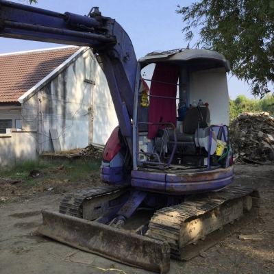 ขายรถแบคโค komatsu 50 uu พร้อมหัวเจาะ