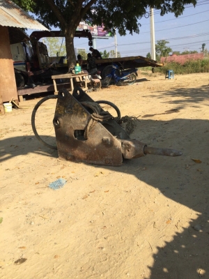 ขายรถแบคโค komatsu 50 uu พร้อมหัวเจาะ