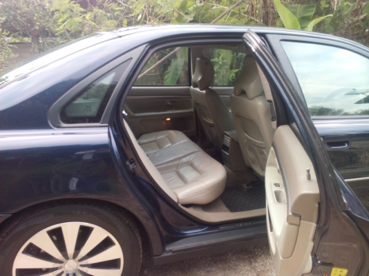 ขายรถ Volvo s80 2.3turbo (รับแลกเบนซ์ C Class) ขายรถ Volvo s80 2.3turbo (รับแลกเบนซ์ C Class)