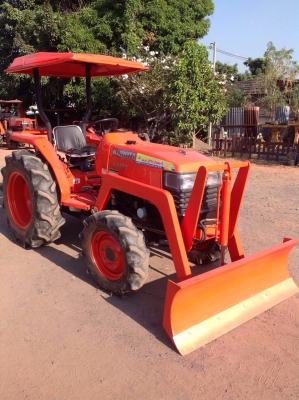 แทรกเตอร์คูโบต้า L3408 สภาพดีพร้อมใช้งาน ขายพร้อมใบดันหน้าและโรตารี่
