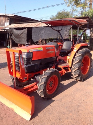 แทรกเตอร์คูโบต้า l4508 di สภาพดีพร้อมใช้งาน มีใบดันหน้าและผานหลัง