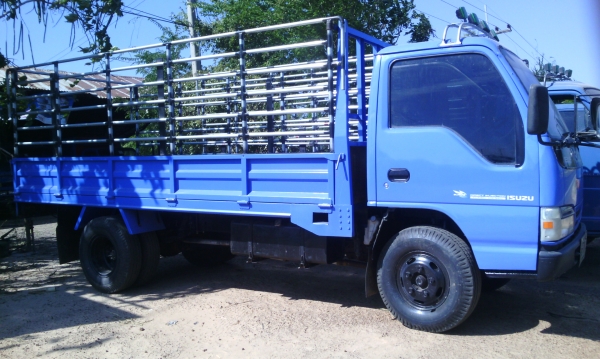 ISUZU  120  แรง  หัวเล็ก   รถเดิม  เครื่องดี  ครัชชีดี  ภายในสวย