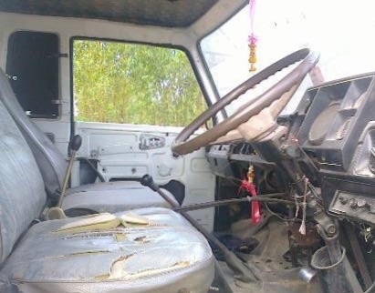 ISUZU JCM 195 HP 6HE1 สิบล้อดั๊มพ์เพลาเดียว กระบะดั๊มพ์เหล็กคอกสูงเกษตรความยาว 6.20 เมตรพร้อมบรรทุกหนักได้เลย เครื่องยนต์ 195 แรงแน่นดีไม่มีเยิ้มลงเล่มครบ ภายในเก๋งคอนโซลอยู่ครบไม่ผุ พวงมาลัยเพาเวอร์ ช่วงล่างเดิมๆคัชซีไม่มีบวม ยางสภาพดีประมาณ 60\% เอกสารทะ