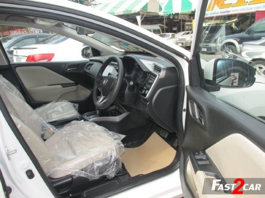 HONDA CITY 1.5 I-VTEC AT | 2014 | ราคา 549,000 บาทตัวท็อปปุ่มสตาทมือ. โทร0922726669. ตันหยง. ค่ะ