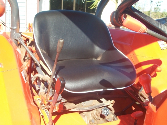 ขายรถไถ3408มีเล่มทะเบียนพร้อมโอน