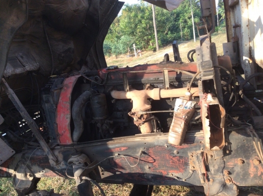 10ล้อ ISUZU 210แรง (ฝาส้ม) 2เพลา เบรคจิฟฟี่ พวงมาลัยพาว์เวอร์ ครัทซีสวย เครื่องดี แรงดี ขับดี กำลังดี ขาย 750,000 บาท