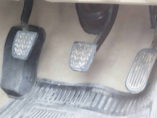 **455,000 บ.ต่อรอง**ขายกระบะ4ประตู4WD ยอดนิยม TOYOTA HILUX VIGO 2.5E DOUBLE CAB 4WD MT ปี52/09 เครื่องเดิมเกียร์เดิม หน้า-หลังเดิม ไม่เคยชนหนัก ใช้งาน23x,xxx กม. เครื่องแน่น แห้ง แรง เกียร์ดีไม่มีหอน ช่วงล่างหนึบ คัสซีสวยเดิมๆ กระบะสวยมีพื้นปูกระบะ ภายในเ **455,000 บ.ต่อรอง**ขายกระบะ4ประตู4WD ยอดนิยม TOYOTA HILUX VIGO 2.5E DOUBLE CAB 4WD MT ปี52/09 เครื่องเดิมเกียร์เดิม หน้า-หลังเดิม ไม่เคยชนหนัก ใช้งาน23x,xxx กม. เครื่องแน่น แห้ง แรง เกียร์ดีไม่มีหอน ช่วงล่างหนึบ คัสซีสวยเดิมๆ กระบะสวยมีพื้นปูกระบะ ภายในเ