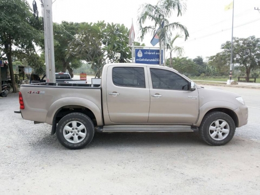 **455,000 บ.ต่อรอง**ขายกระบะ4ประตู4WD ยอดนิยม TOYOTA HILUX VIGO 2.5E DOUBLE CAB 4WD MT ปี52/09 เครื่องเดิมเกียร์เดิม หน้า-หลังเดิม ไม่เคยชนหนัก ใช้งาน23x,xxx กม. เครื่องแน่น แห้ง แรง เกียร์ดีไม่มีหอน ช่วงล่างหนึบ คัสซีสวยเดิมๆ กระบะสวยมีพื้นปูกระบะ ภายในเ **455,000 บ.ต่อรอง**ขายกระบะ4ประตู4WD ยอดนิยม TOYOTA HILUX VIGO 2.5E DOUBLE CAB 4WD MT ปี52/09 เครื่องเดิมเกียร์เดิม หน้า-หลังเดิม ไม่เคยชนหนัก ใช้งาน23x,xxx กม. เครื่องแน่น แห้ง แรง เกียร์ดีไม่มีหอน ช่วงล่างหนึบ คัสซีสวยเดิมๆ กระบะสวยมีพื้นปูกระบะ ภายในเ