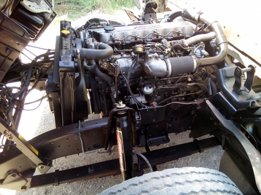 6 ล้อกลาง  *Euro.2*  ISUZU  NPR 130 แรงม้า+Turbo+Inter  *ยาว 5.00 ม.* รถสวยเดิม+สวยจริง * รถห้างแท้ * มีเล่มพร้อมโอน *