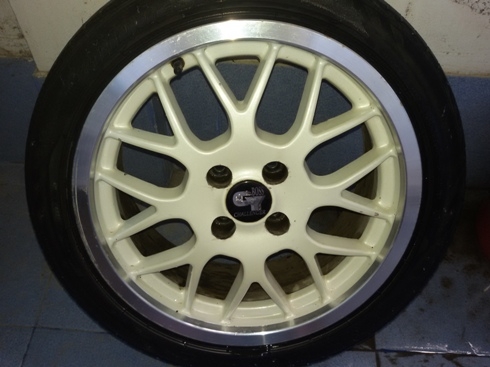 ขายล้อแม็ก16" พร้อมยาง 4500 ขายล้อแม็ก16" พร้อมยาง 4500