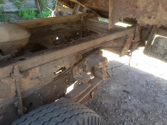 ขายรถ HINO FB113 เครื่องดี หัวบางเดิม ยางดี 6 เส้น มีอุปกรณ์ดั้มคบยาว 5เมตร ขายรถ HINO FB113 เครื่องดี หัวบางเดิม ยางดี 6 เส้น มีอุปกรณ์ดั้มคบยาว 5เมตร