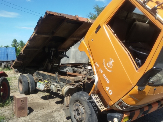 ขายรถ HINO FB113 เครื่องดี หัวบางเดิม ยางดี 6 เส้น มีอุปกรณ์ดั้มคบยาว 5เมตร ขายรถ HINO FB113 เครื่องดี หัวบางเดิม ยางดี 6 เส้น มีอุปกรณ์ดั้มคบยาว 5เมตร