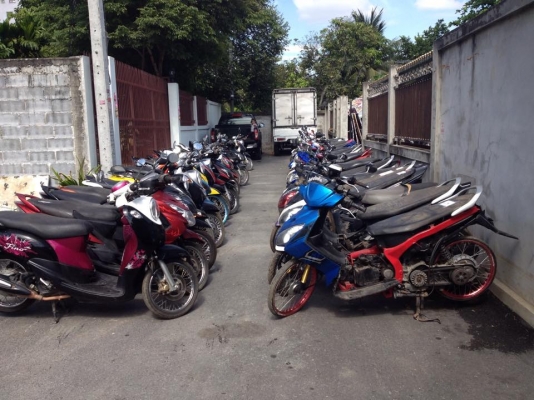 ขาย รถมอเตอร์ไซค์ราคาถูก สนใจสอบถาม มีเล่มทุกคัน เริ่ม3,xxx-1x,xxx++