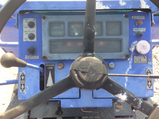 รถบดสั่นสะเทือน 4 ตัน KOMATSU JV40CW-3 หน้าเหล็กหลังยาง