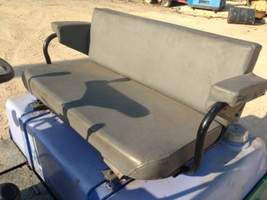 รถบดสั่นสะเทือน 4 ตัน KOMATSU JV40CW-3 หน้าเหล็กหลังยาง