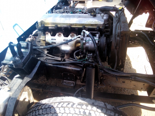 6 ล้อกลาง ISUZU NQR 120 แรงม้า * ยาว 5.50 ม. * รถสวยเดิม+สวยจริง+สภาพพร้อมใช้งาน *รถห้างแท้* มีเล่มพร้อมโอน * 6 ล้อกลาง ISUZU NQR 120 แรงม้า * ยาว 5.50 ม. * รถสวยเดิม+สวยจริง+สภาพพร้อมใช้งาน *รถห้างแท้* มีเล่มพร้อมโอน *