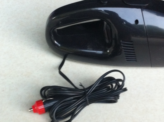 เครื่องดูดฝุ่นในรถของใหม่พร้อมใช้จากญี่ปุ่นพร้อมใช้เสียบจากช่องในรถได้เลย