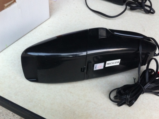 เครื่องดูดฝุ่นในรถของใหม่พร้อมใช้จากญี่ปุ่นพร้อมใช้เสียบจากช่องในรถได้เลย