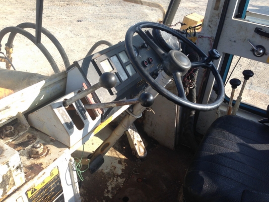 รถตักเอวอ่อน KOMATSU 510 เก่าญี่ปุ่นแท้ สภาพสวยที่สุด