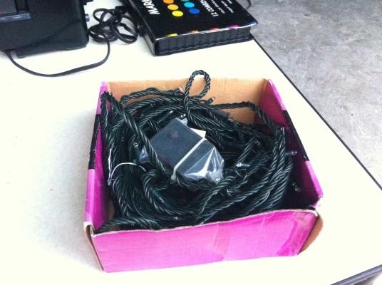 ชุดหลอดไฟประดับปรับการทำงานได้3-4รูปแบบ ตัวหลอดเป็น LED สีเขียว