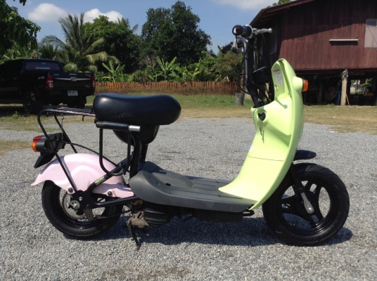 ธารนนทบุรี///ขาย suzuki choinori 50 cc สภาพนางฟ้า เครื่องสมบูรณ์เดินเบาเรียบๆครับ ระบบไฟสมบูรณ์ออกทุกจุดครับ ราคา 9,900 บาท