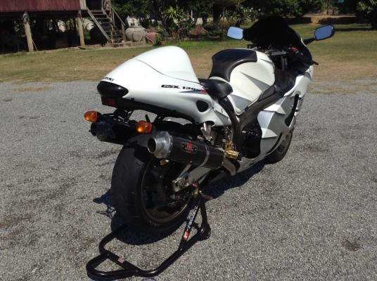 ธารนนทบุรี///ขายHAYABUSA GSX1300 ปี2000 สภาพนางฟ้า สเปค เมกา ไมล์340 ไม่ตัดรอบ ชุดแต่งปี2006 รอบคัน อินวอย + สรรพสามิตแท้คับ ราคา 179,000 บาท