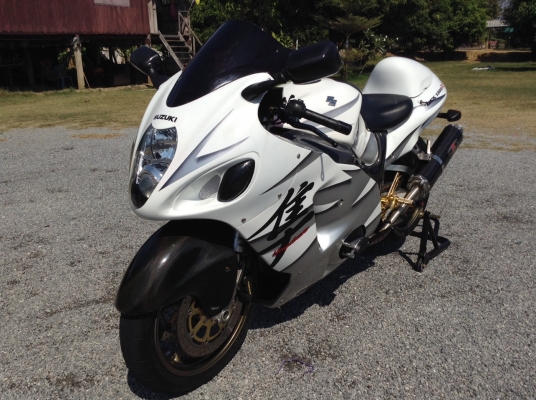 ธารนนทบุรี///ขายHAYABUSA GSX1300 ปี2000 สภาพนางฟ้า สเปค เมกา ไมล์340 ไม่ตัดรอบ ชุดแต่งปี2006 รอบคัน อินวอย + สรรพสามิตแท้คับ ราคา 179,000 บาท