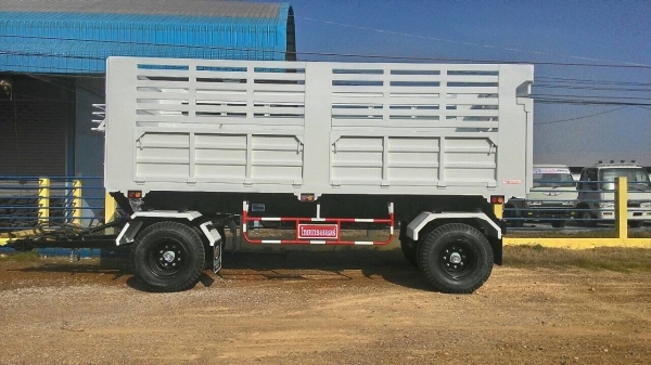 แสงฟ้าเต้นรถ///ขายลูกพ่วงดั้มต่อใหม่แกะกล่อง- ไทยเทรลเลอร์ TTP