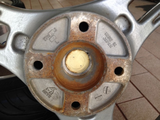 ล้อ ADVAN เเท้ขอบ17หน้า7หลัง8อ๊อฟ35 4รู114สีเดิมๆสภาพดี