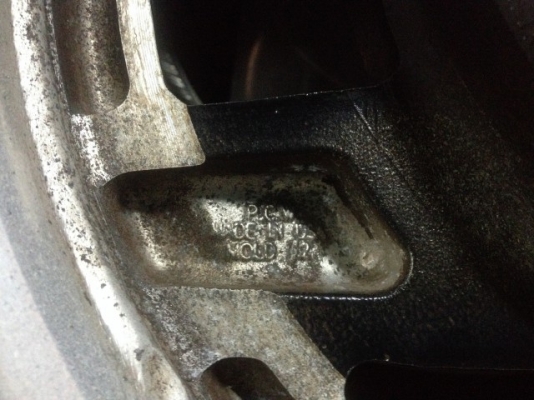 ล้ออเมริกาเเท้ๆครับขอบ15 กว้าง7นิ้ว5รู120เก่าญี่ปุ่นสภาพสวย